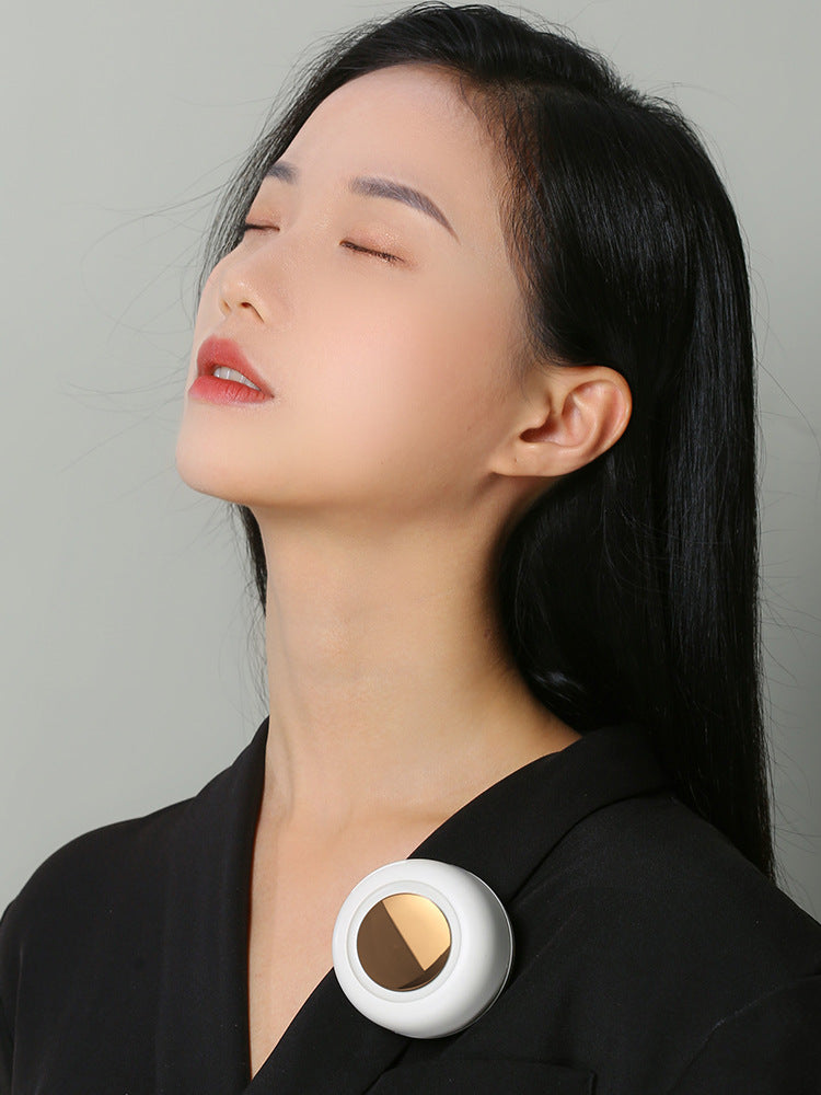 Small Cyclone Portable Buckle up Mini Pocket Fan